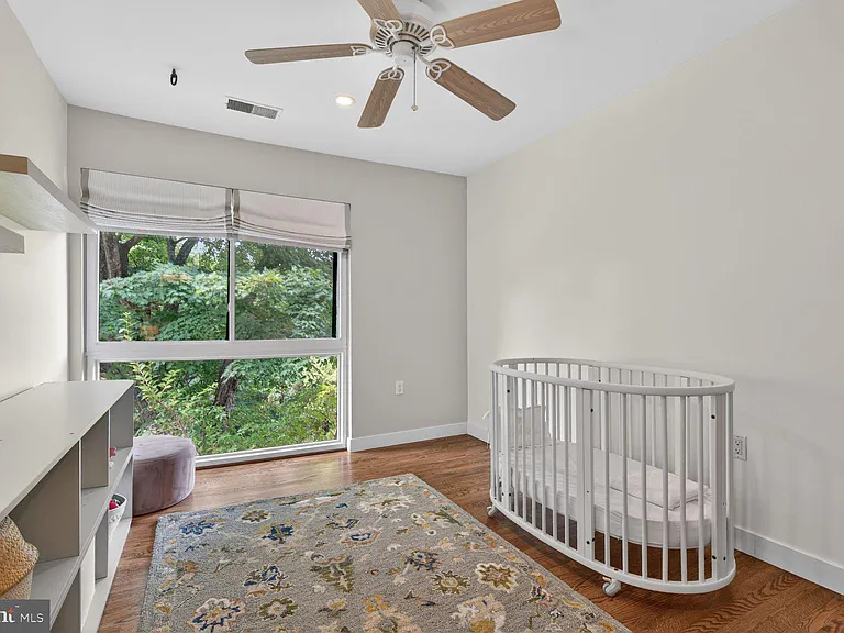 11131 Saffold Way — Photo 9