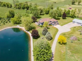 N1977 Municipal Dr, Greenville, WI 54942