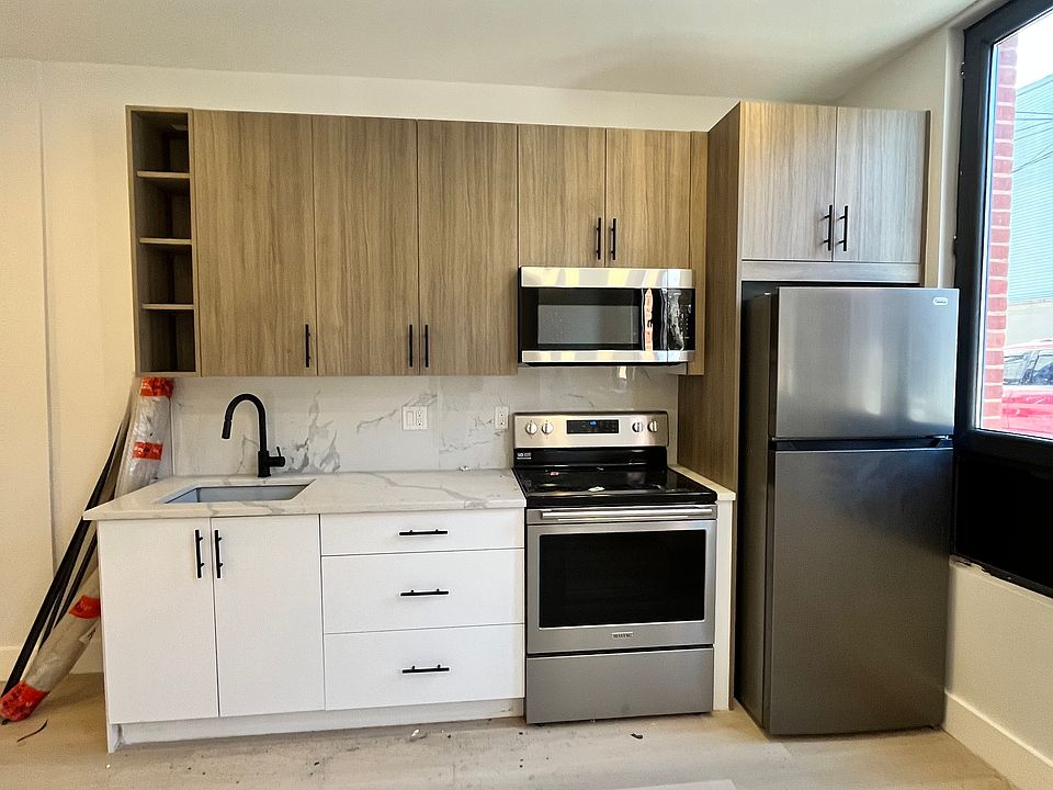 1st image of 314-316 Forrest St #101