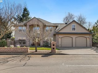 3900 SW 30th Dr, Gresham, OR 97080