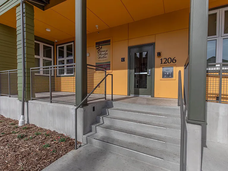 Shiloh Apartments — Photo 5