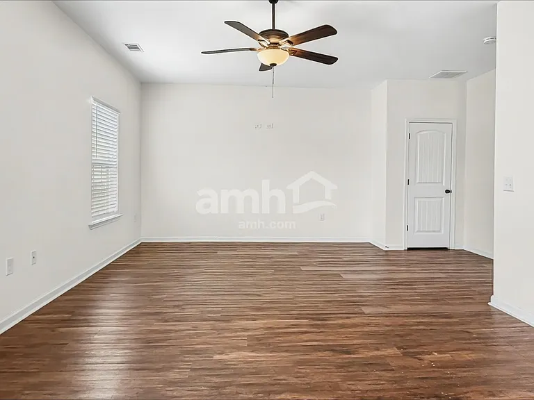 455 Sunbury Dr — Photo 6