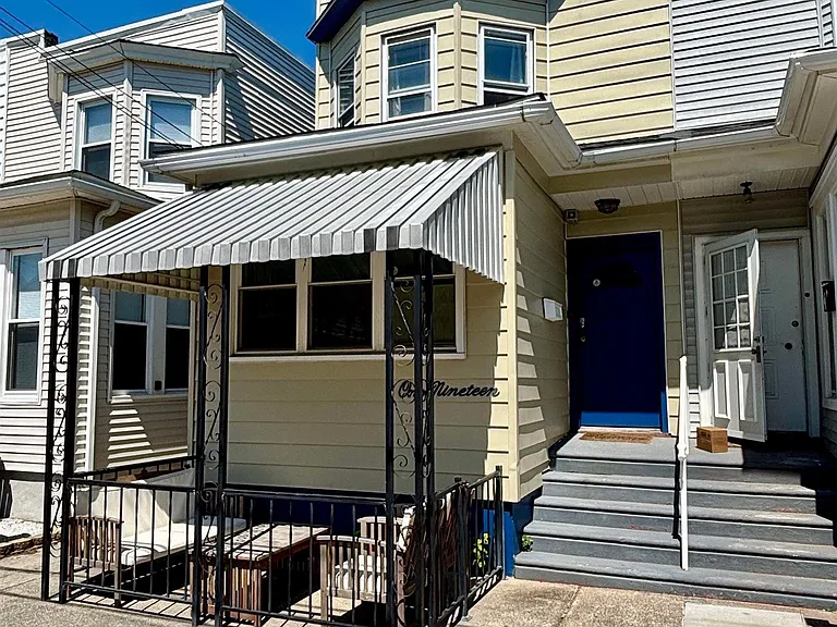 119 N Newport Ave — Photo 19