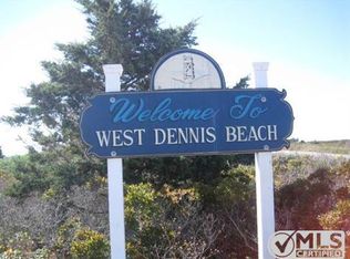 12 Old Field Rd, West Dennis, MA 02670