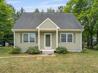 40 Worden Rd, Tyngsboro, MA 01879