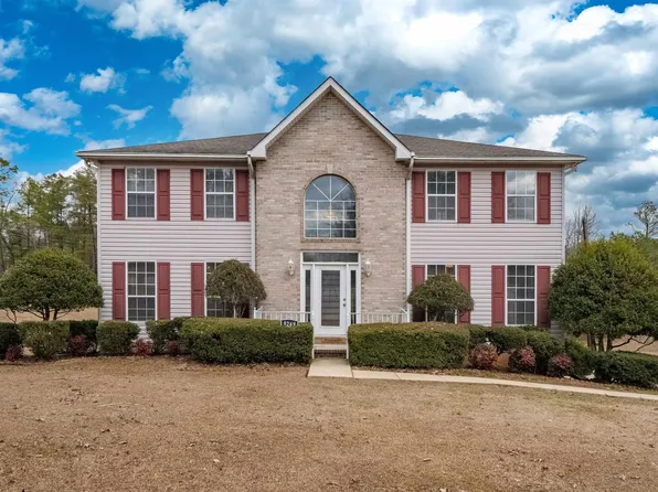 9269 Camp Oliver Rd, Bessemer, AL 35023