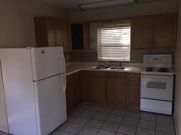 4th image of 910 Mississippi Ave