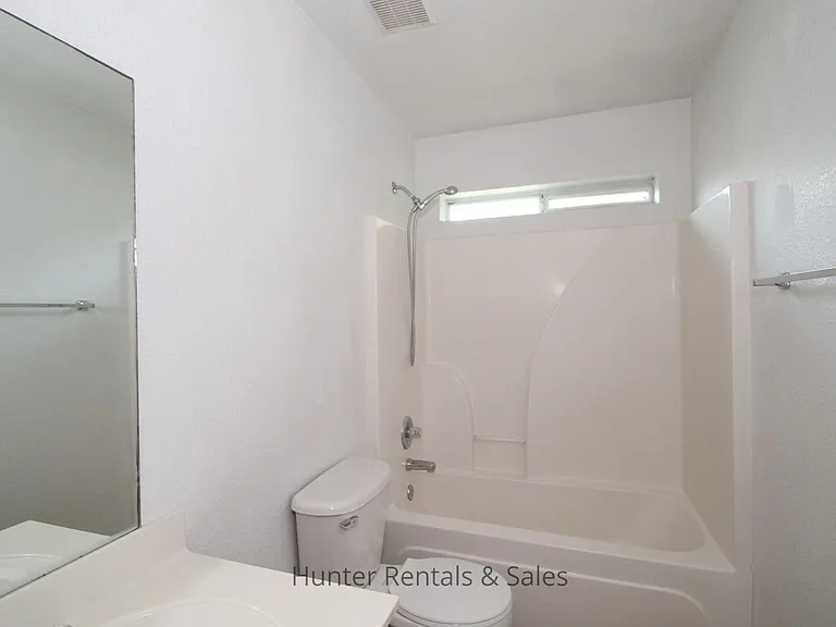 302A Jeff Gordon Dr — Photo 9