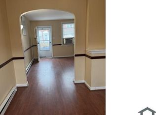 5265 Glenloch St, Philadelphia, PA 19124