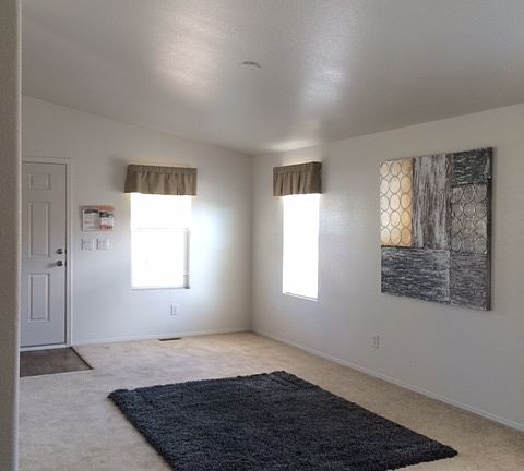 5th image of 1644 E Michelle Dr