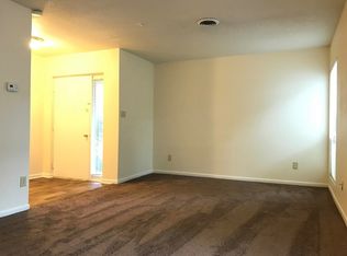 25 Creekside Cir APT 61, Pittsboro, NC 27312