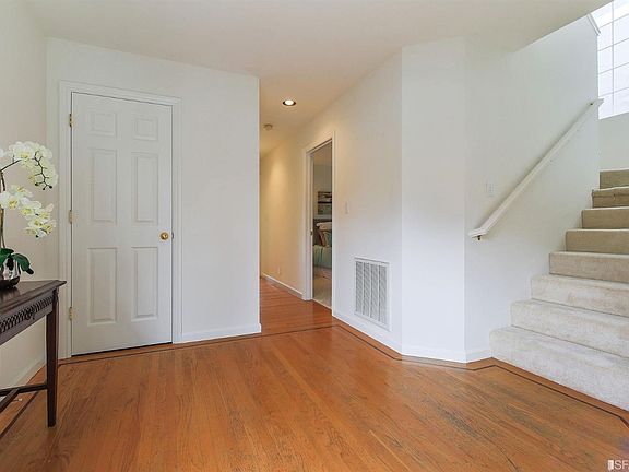 4th image of 132 Angelita Ave