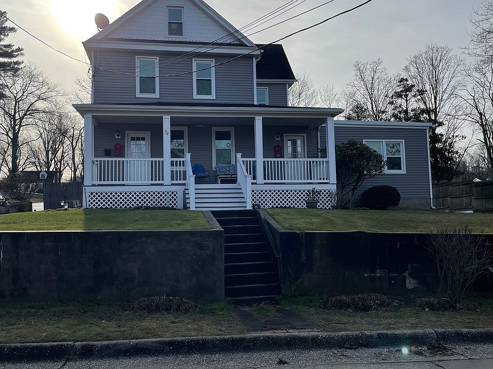 1st image of 32 Oakland St #1