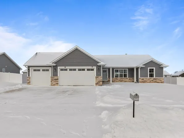1920 White Dove Ln, Kaukauna, WI 54130
