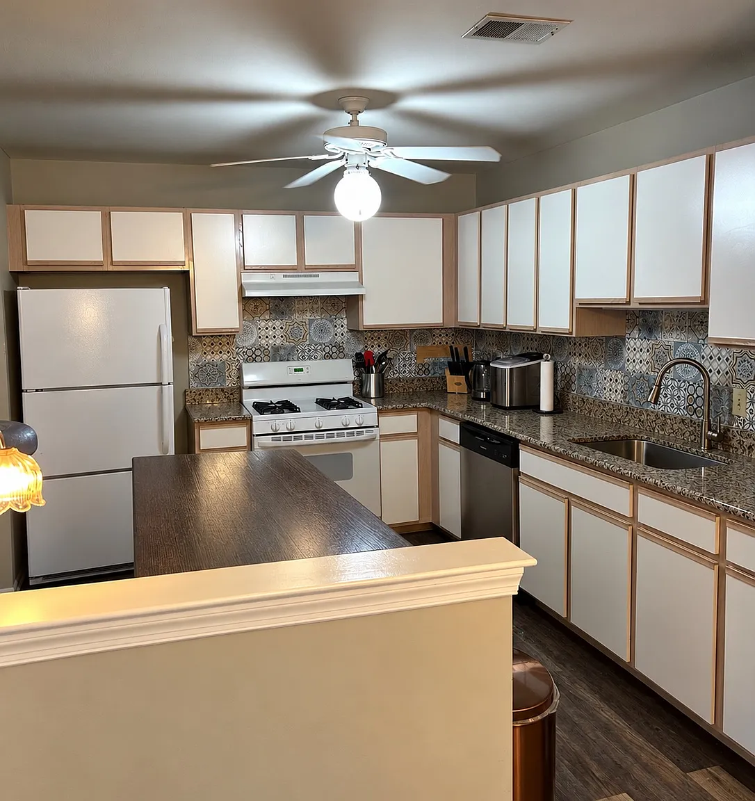 3 bed, 1558 sqft, $3,600 — Photo 4