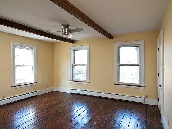 Living room 1