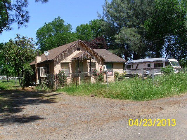 2nd image of 1848 S Villa Ave