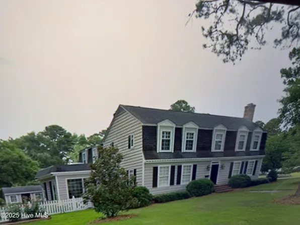 2001 Stanton Road, Kinston, NC 28504