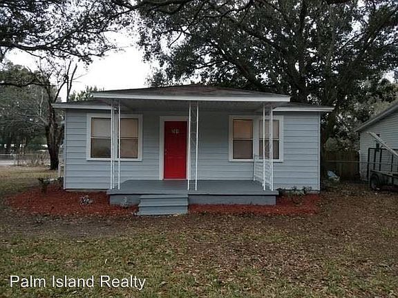 2nd image of 201 Lincoln Dr