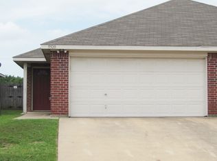 5520 Homestead Rd, Arlington, TX 76017