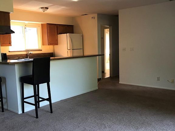 2nd image of 4031 Invierno Dr Unit B