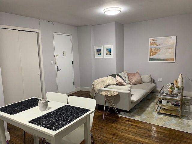 1st image of 416 W 23rd St #5