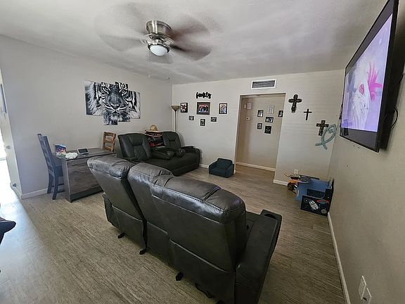 2nd image of 600 E Monterey St APT A