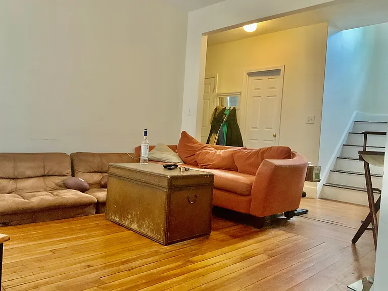 107 Bartlett St #1 — Photo 6