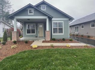 455 Pisgah Dr, Brevard, NC 28712
