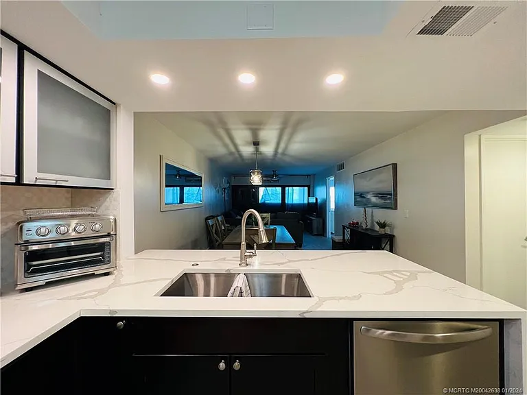 10102 S Ocean Dr #307A — Photo 8