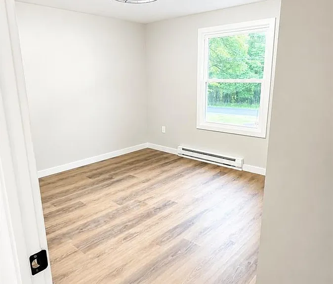 182 Mountain Rd — Photo 14