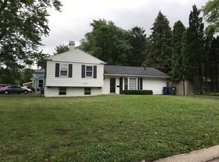 1926 Cherrylawn Dr, Toledo, OH 43614