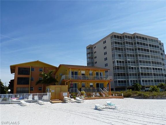 2nd image of 474 Estero Blvd APT 220