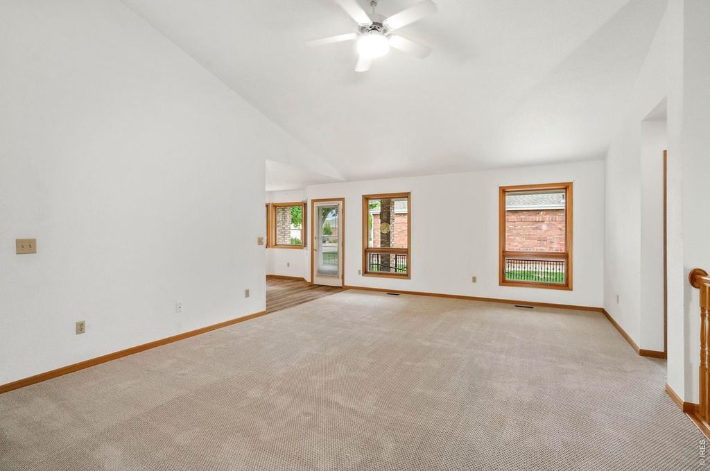 532 Trailwood Cir
