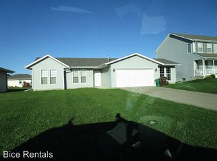 15634 Stonecrest Rd, Roscoe, IL 61080