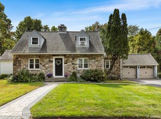 1475 Elm St, Peekskill, NY 10566