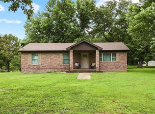 9213 Coker Rd, Gentry, AR 72734