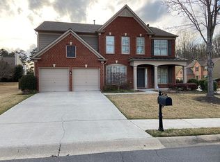 8165 Lockslay Way, Suwanee, GA 30024