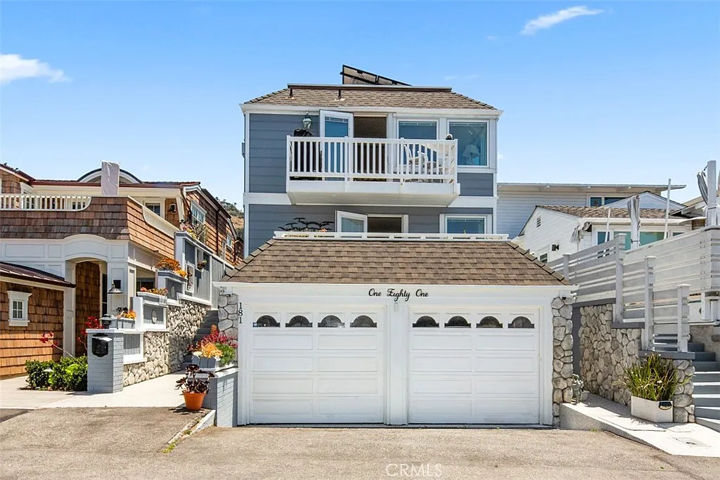 3 bed, 2.5 bath, 2000 sqft, $10,000 — Photo 1