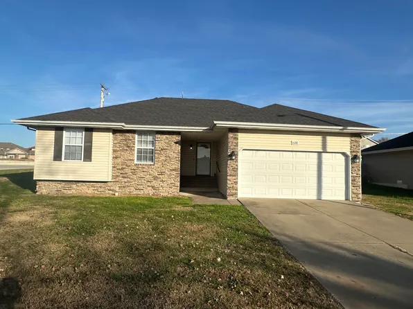 630 N Cottonwood Avenue, Republic, MO 65738