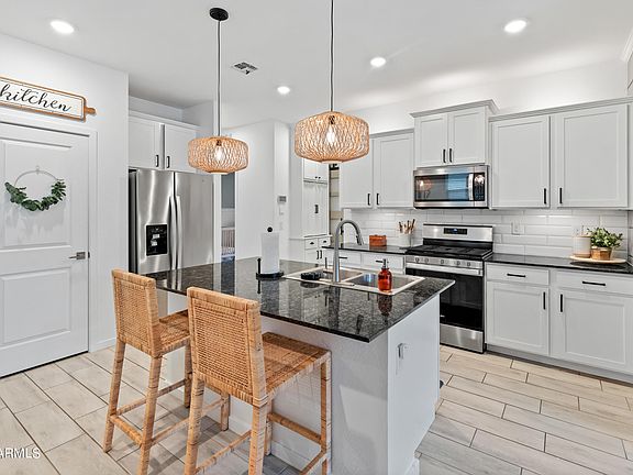 2nd image of 14216 W VOLTAIRE Street