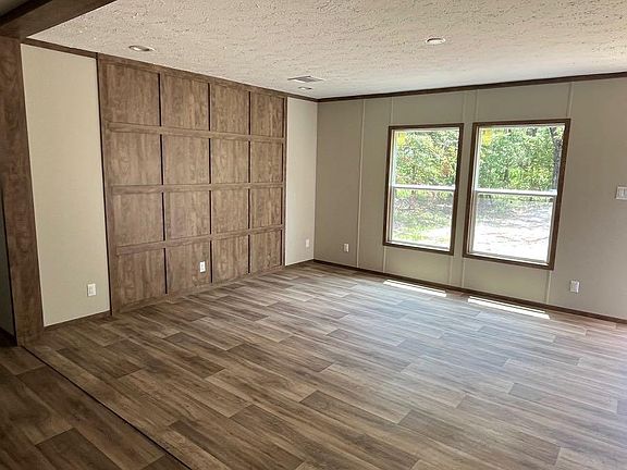2nd image of 1635 WESTWOOD Court