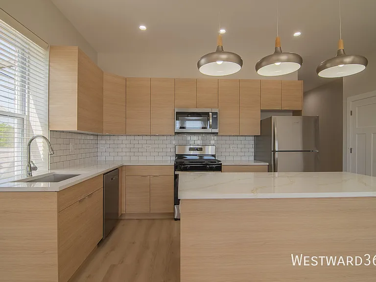 1546 N Homan Ave #3 — Photo 2
