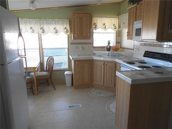4th image of 9000 Us Highway 192 Lot 481