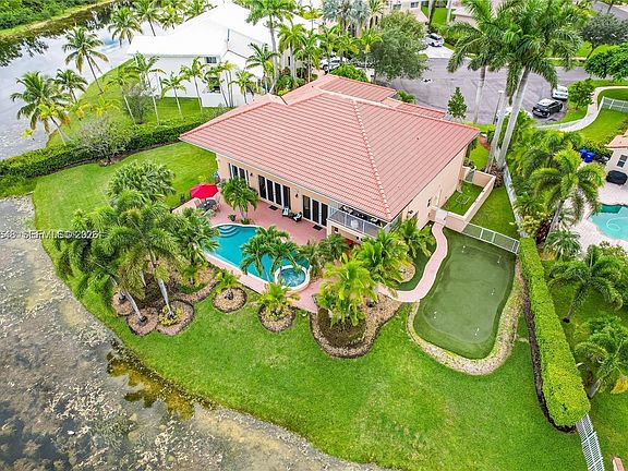 5th image of 1333 SW 175th Way
