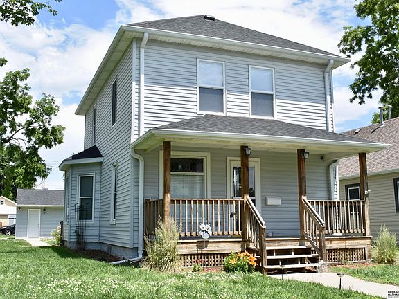 2nd image of 1440 Grant St