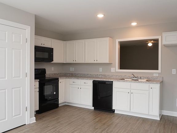 2nd image of 1517 Pine Brook Ct #B