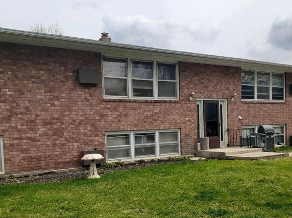 381 Brooks St S APT 1