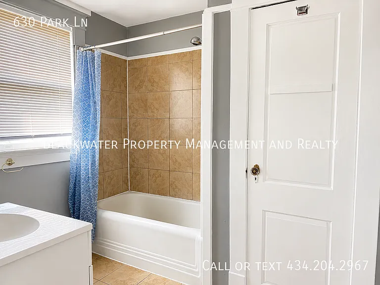 630 Park Ln — Photo 12