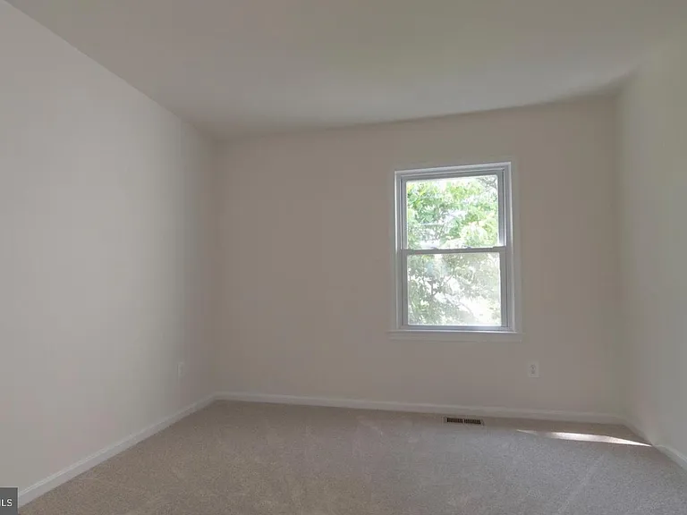 6120 Old Brentford Ct — Photo 16